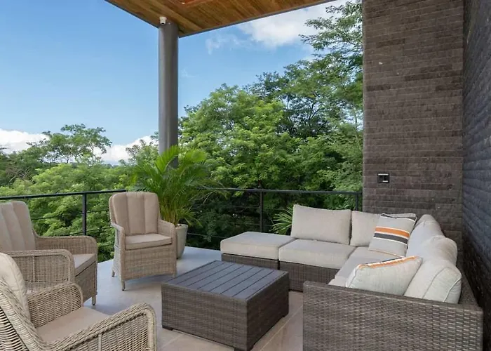 Mode Luxury 3-story House In *